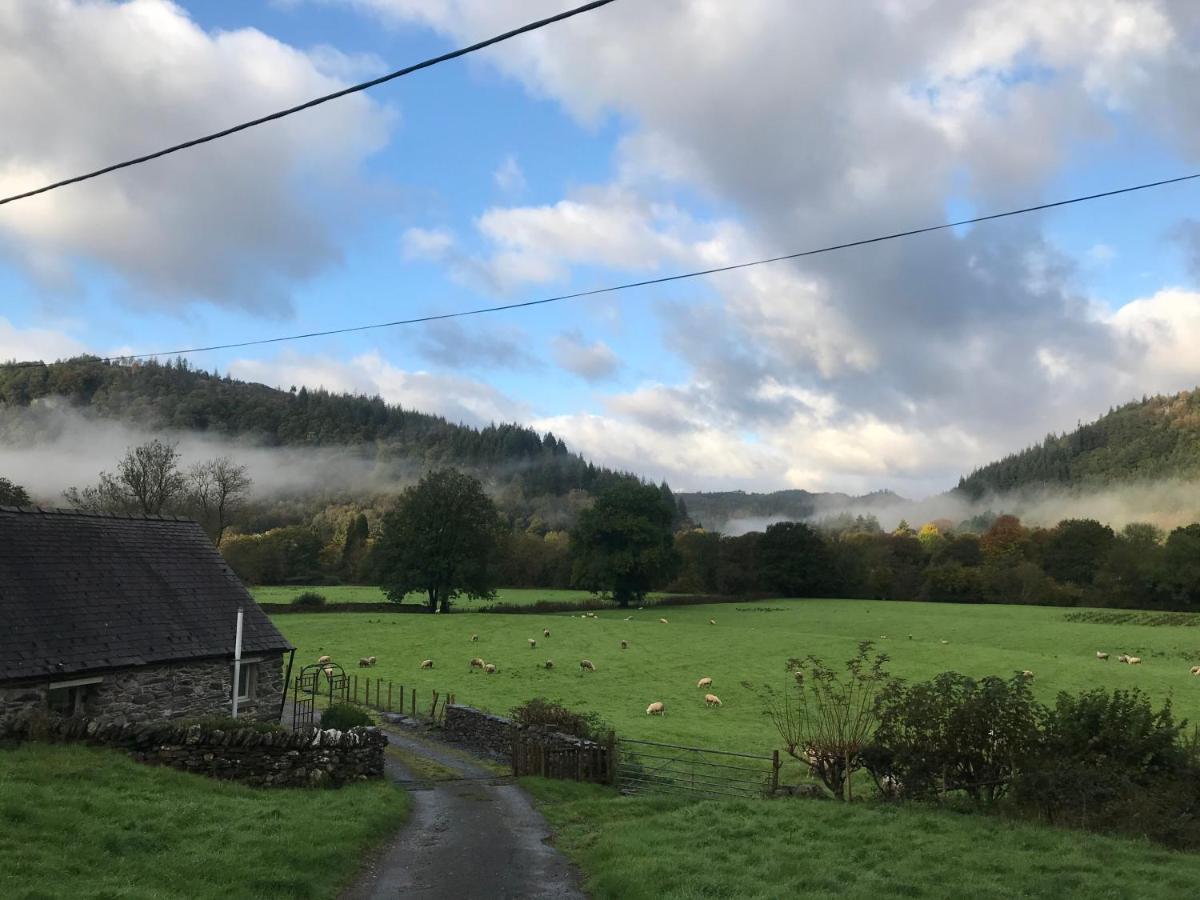 Вилла Tyddyn Bach Barn Бетс-и-Койд Экстерьер фото